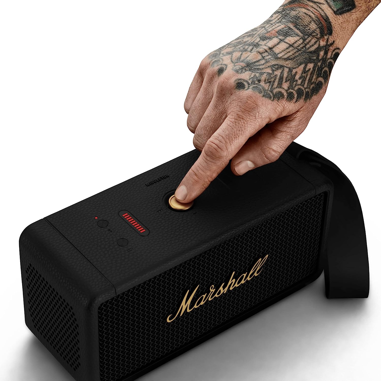 Marshall Woburn III Speaker  Urban Outfitters Singapore - Clothing, Music,  Home & Accessories